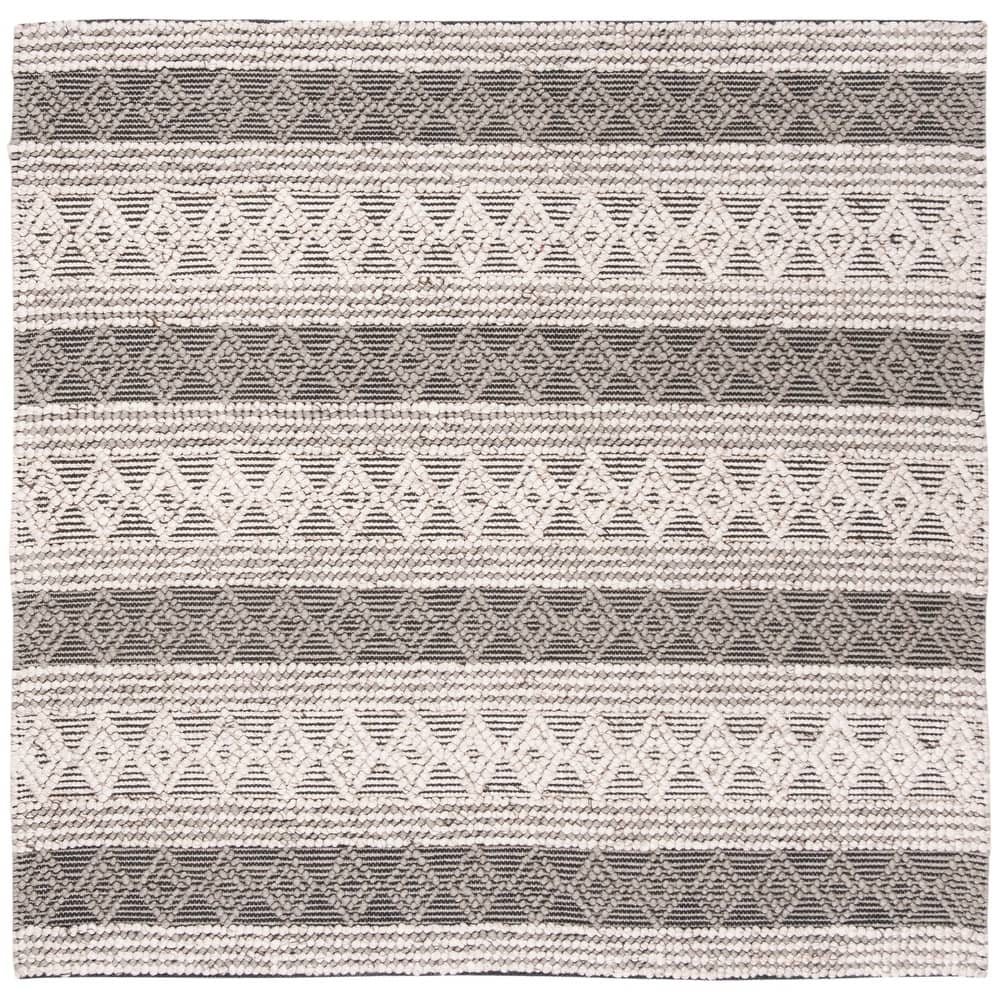 SAFAVIEH Handmade Natura Roswitha Wool Rug