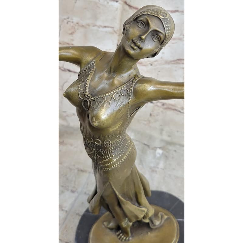 Bronze Sculpture D.H. Chiparus Dancer Standing On Her Toes Bronze Sculpture Deco