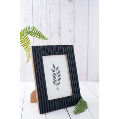 Rectangular Ridged Picture Frame - for 5" x 7" Photo - Black - 5-inchx7-inch