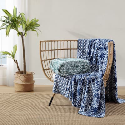 Tommy Bahama Lanikai Fronds Ultra Soft Plush Blanket