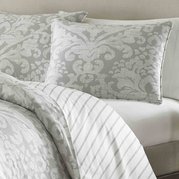 Pottery barn shop grey comforter