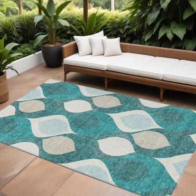 HomeRoots Ogee Transitional Rectangle Outdoor Rug