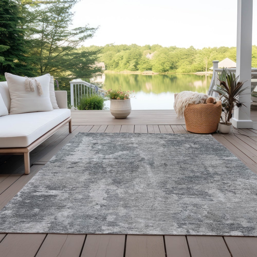 Machine Washable Indoor/ Outdoor Modern Ombre Chantille Rug