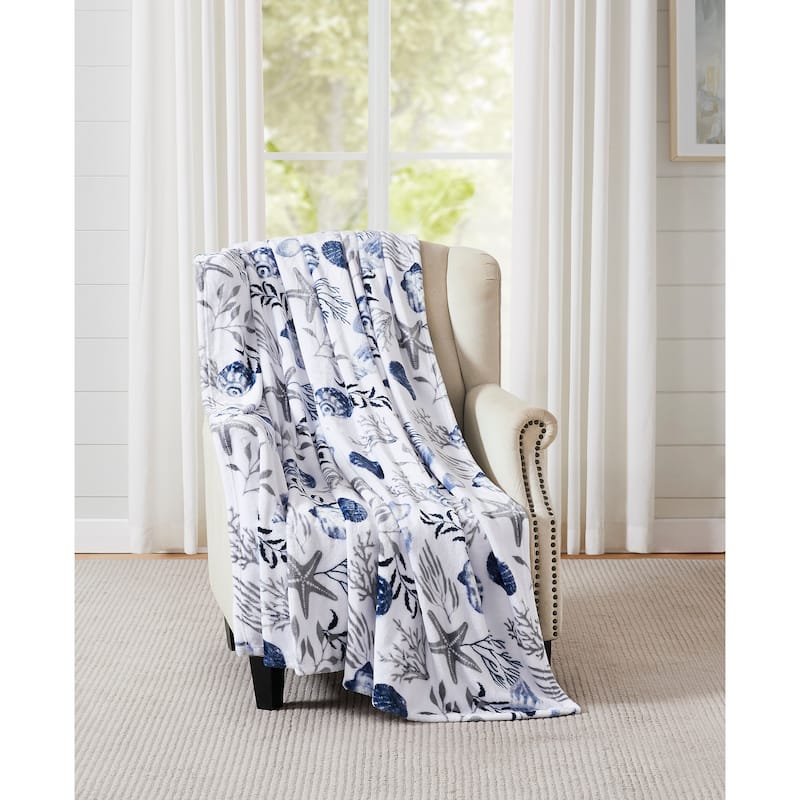 Coastal Flannel Plush Throws 50" x 70" - St. Lucia