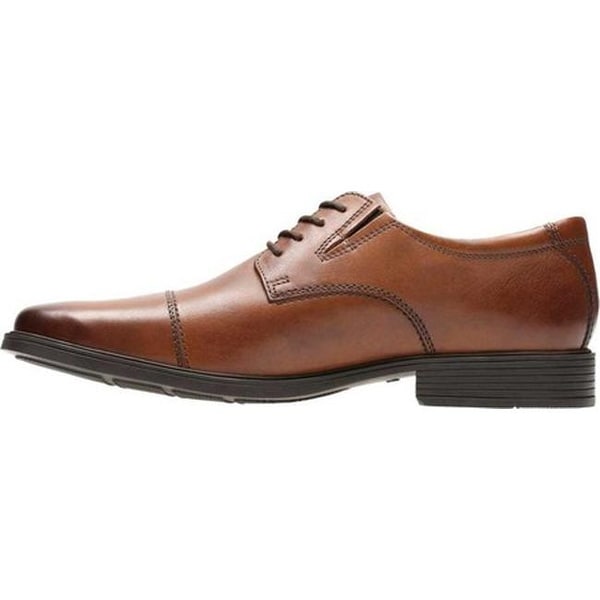 clarks tilden cap dark tan
