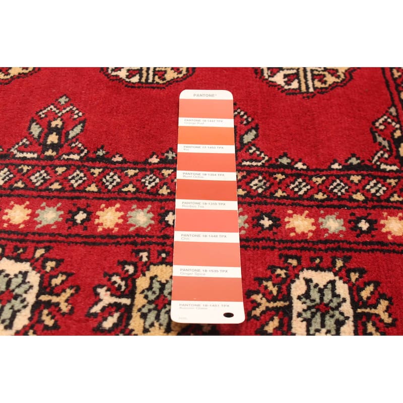 ECARPETGALLERY Hand-knotted Peshawar Bokhara Red Wool Rug - 4'1 x 6'3