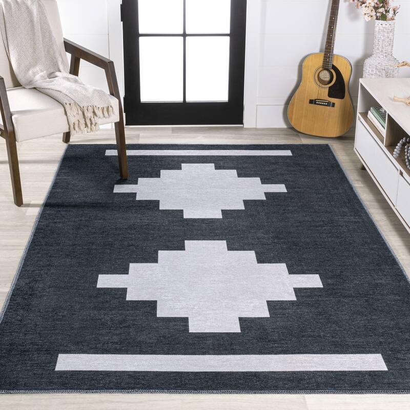 JONATHAN Y Luola Solid Low-Pile Machine Washable Area Rug