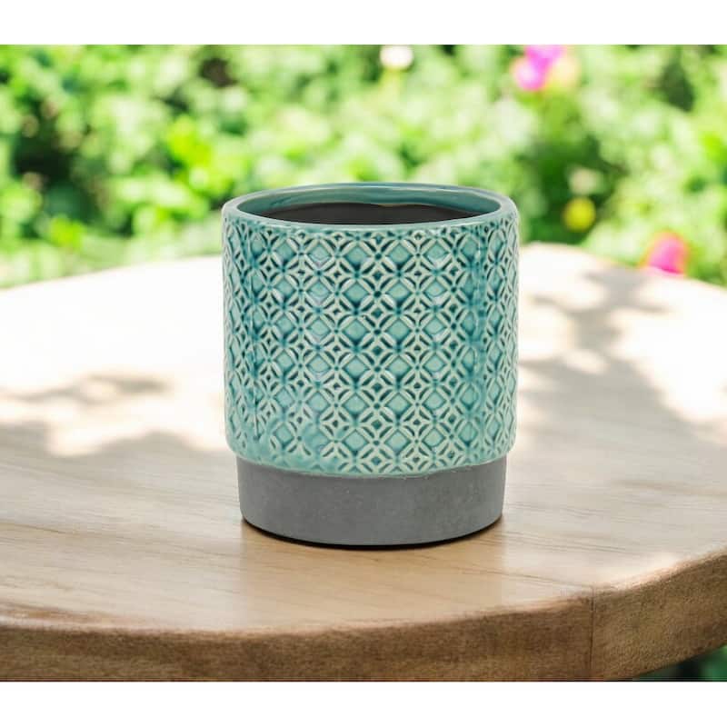 HomeRoots 6" Turquoise Geometric Ceramic Indoor Outdoor Round Pot Planter - Turquoise