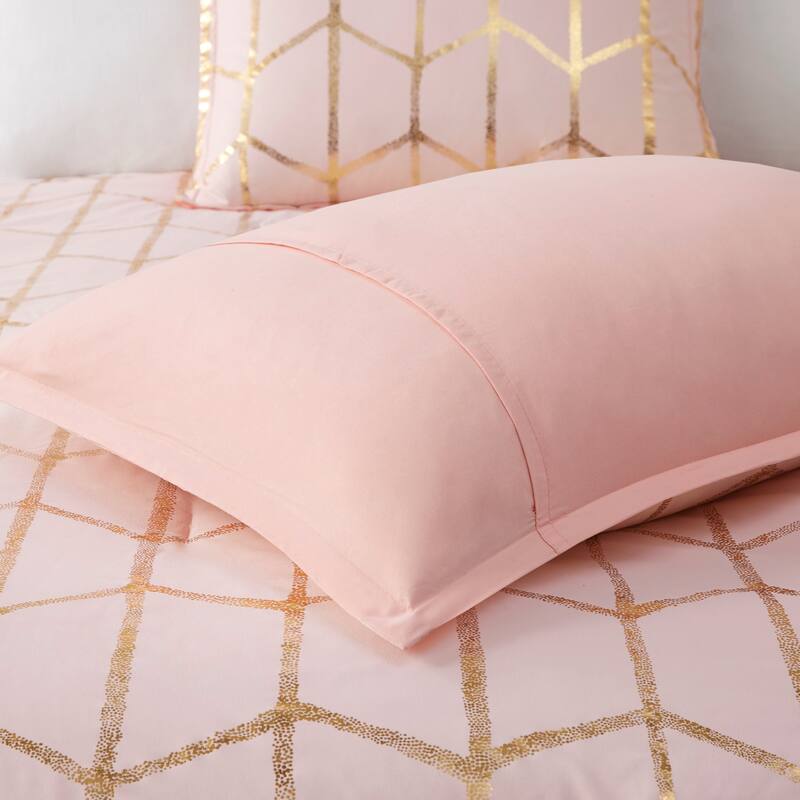 Intelligent Design Khloe Metallic Printed Duvet Cover Set
