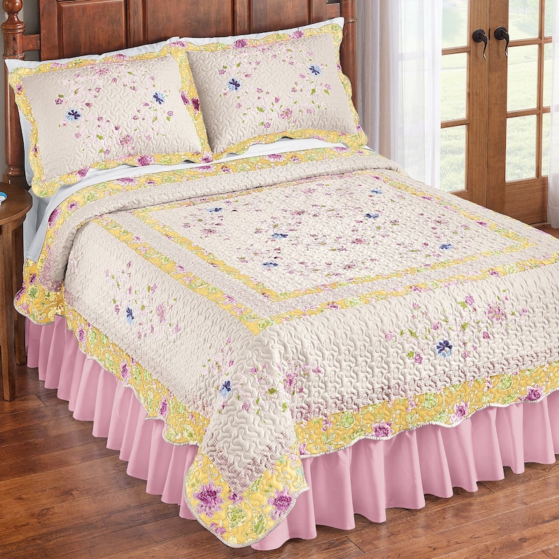 Felicity Floral Diamond Microfiber Quilt - Yellow/Lavender - Full/Queen