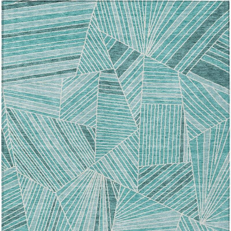 HomeRoots Geometric Transitional Rectangle Outdoor Rug