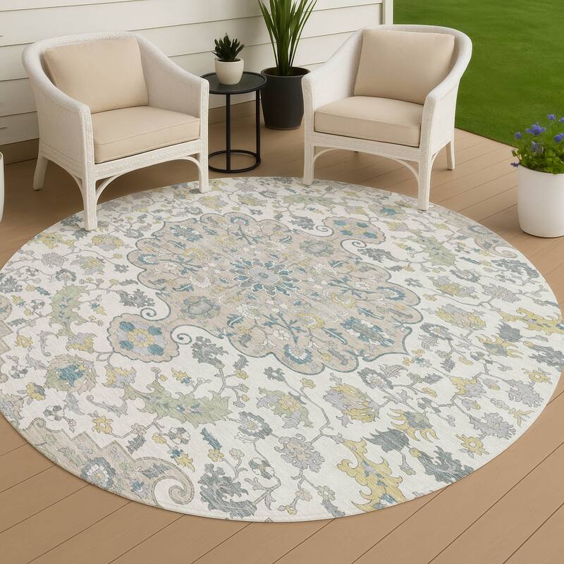 Machine Washable Indoor/ Outdoor Traditional Indore Chantille Rug - Ivory - 8' x 8'