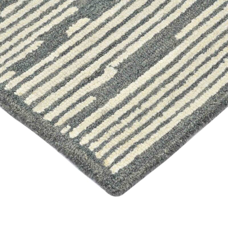 HomeRoots Abstract Lodge Rectangle Area Rug