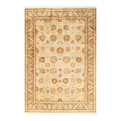 Overton Handknotted Wool Traditional Oriental Ivory Area Rug - 6' x 9'