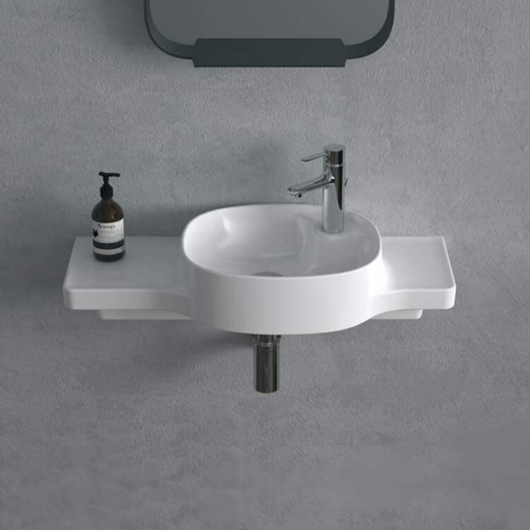 Nameeks CeraStyle 043800-U-One Hole Harmony 31-1/2" Rectangular