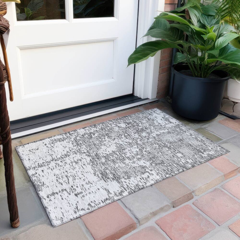 Machine Washable Indoor/ Outdoor Abstract Pixels Chantille Rug