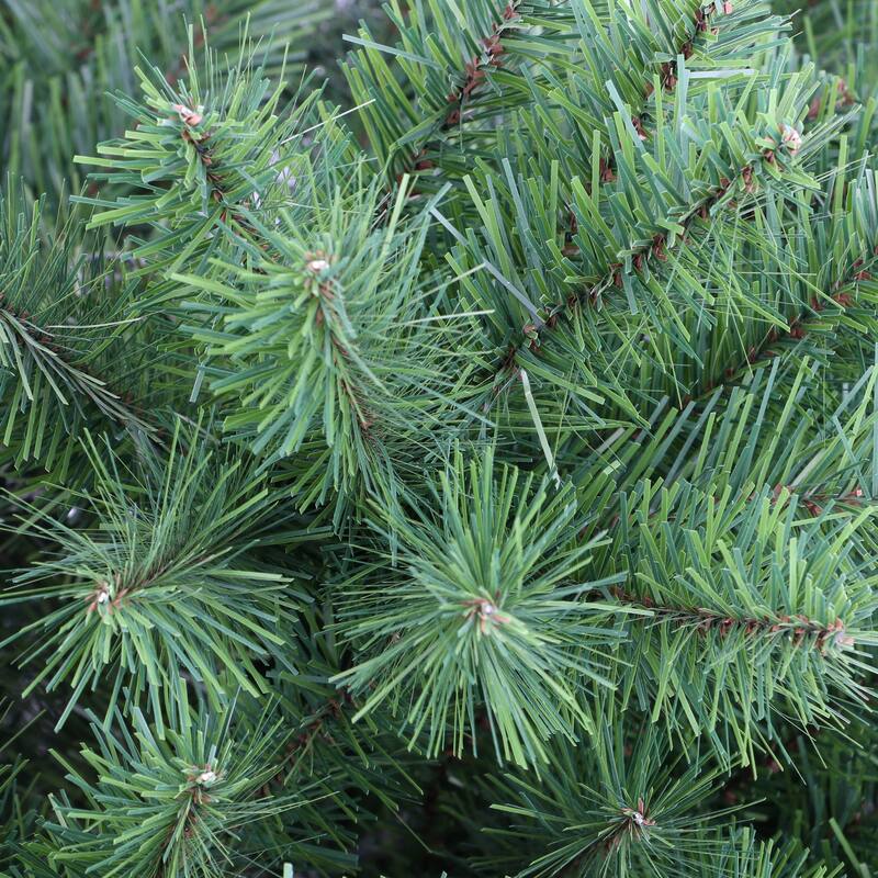 Puleo International 6.5' Northern Fir Artificial Christmas Tree