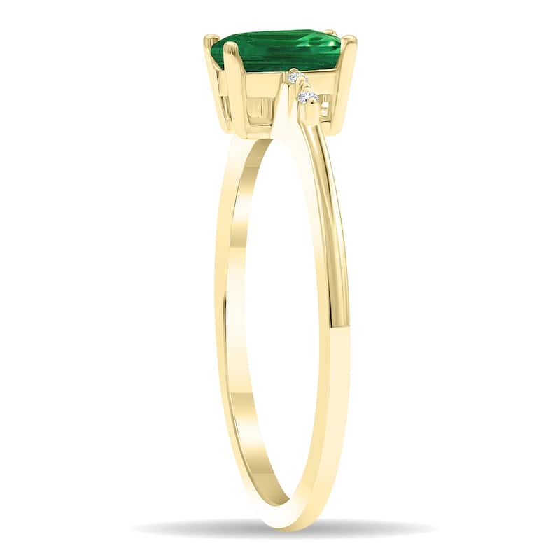 Women's Emerald Cut Emerald and Diamond Sparkle Ring in 10K Yellow Gold