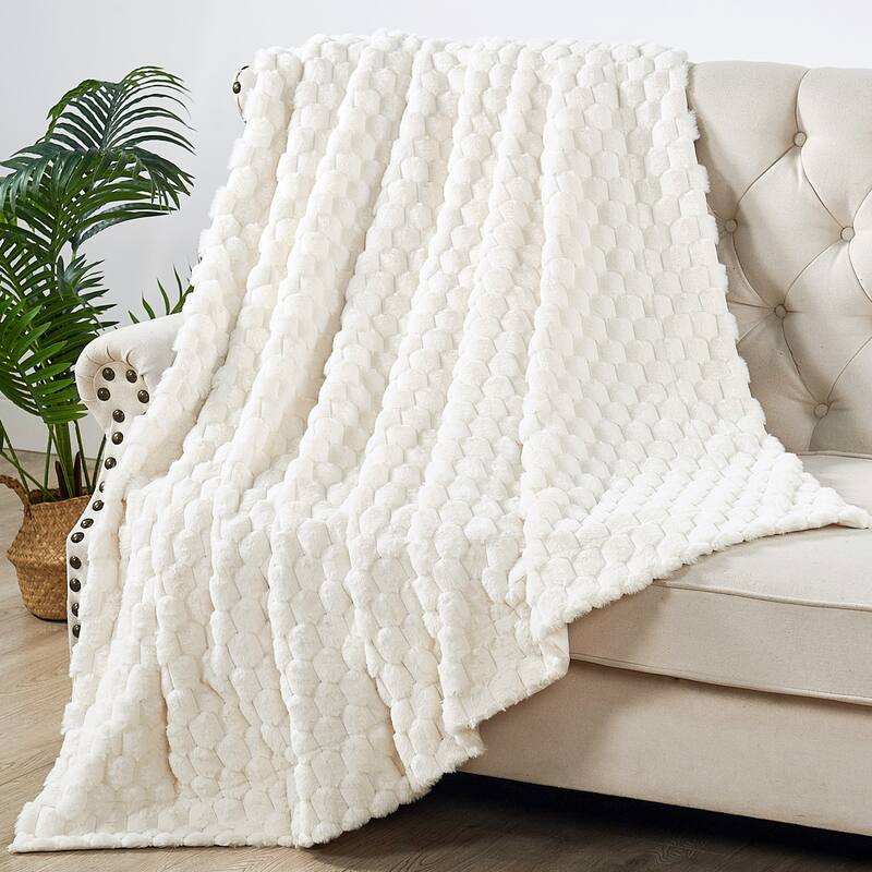 Home Soft Things Cozy Soft Plush Textured FauxFur Throw Blanket