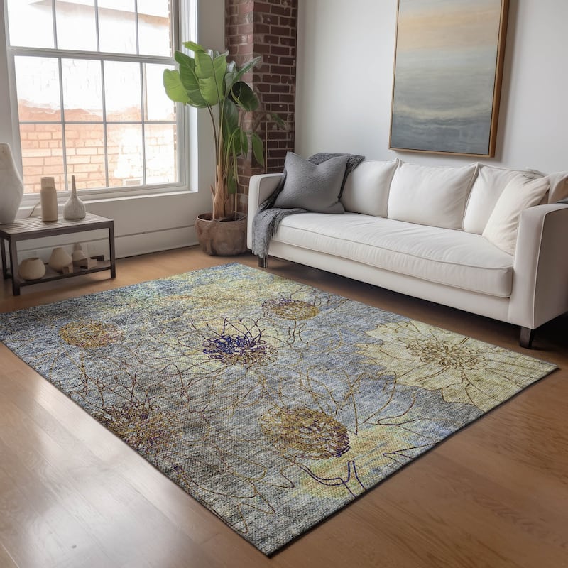 Machine Washable Indoor/ Outdoor Contemporary Floral Chantille Rug