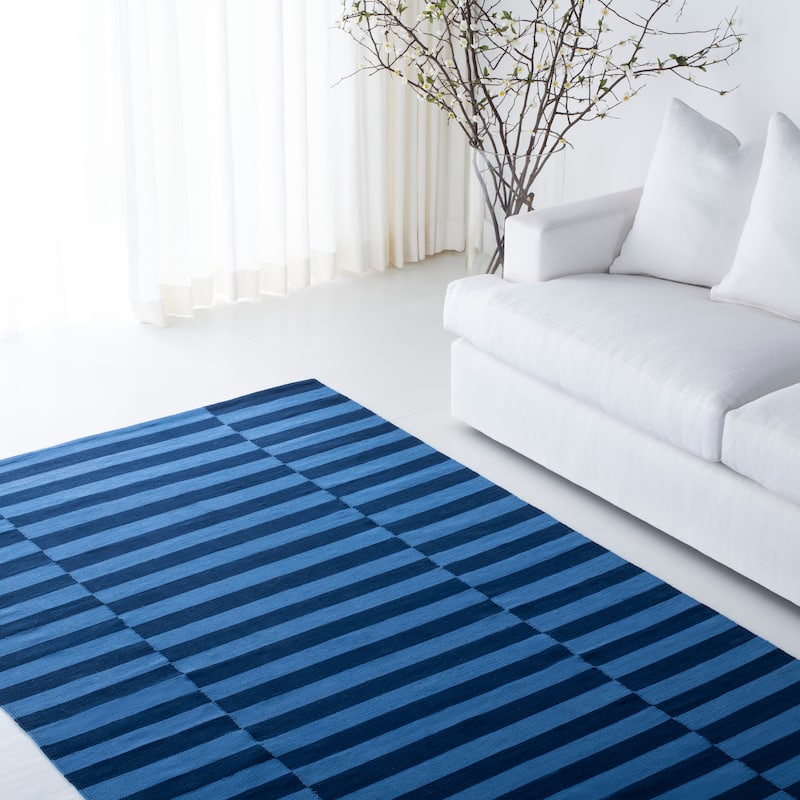Lauren Ralph Lauren Ludlow Stripe Nautical & Coastal Cotton Rug - 4' x 6' - Indigo