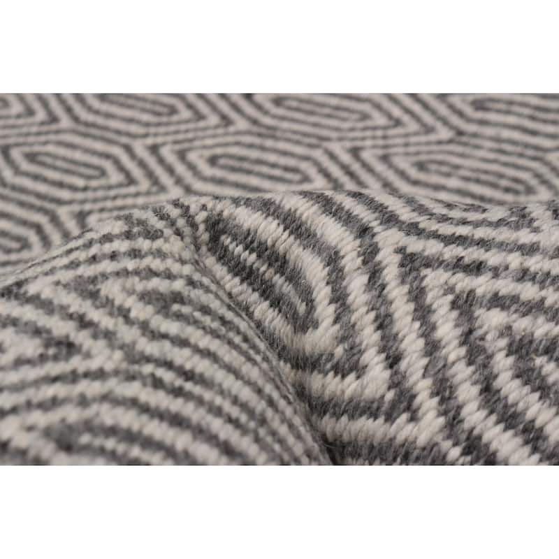Nevada Grey Kilim 5'1" x 7'5" - 5'1 x 7'5