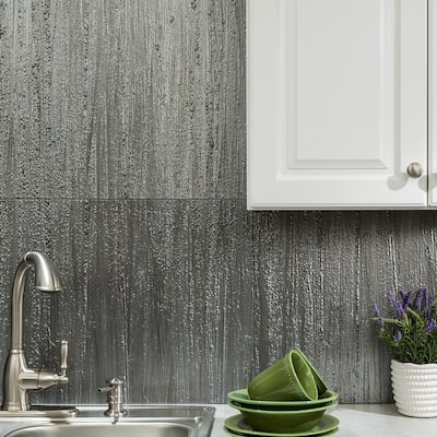 Fasade Rain Decorative Vinyl Backsplash 15 Sq Ft 15 Sq Ft Kit in Brushed Steel
