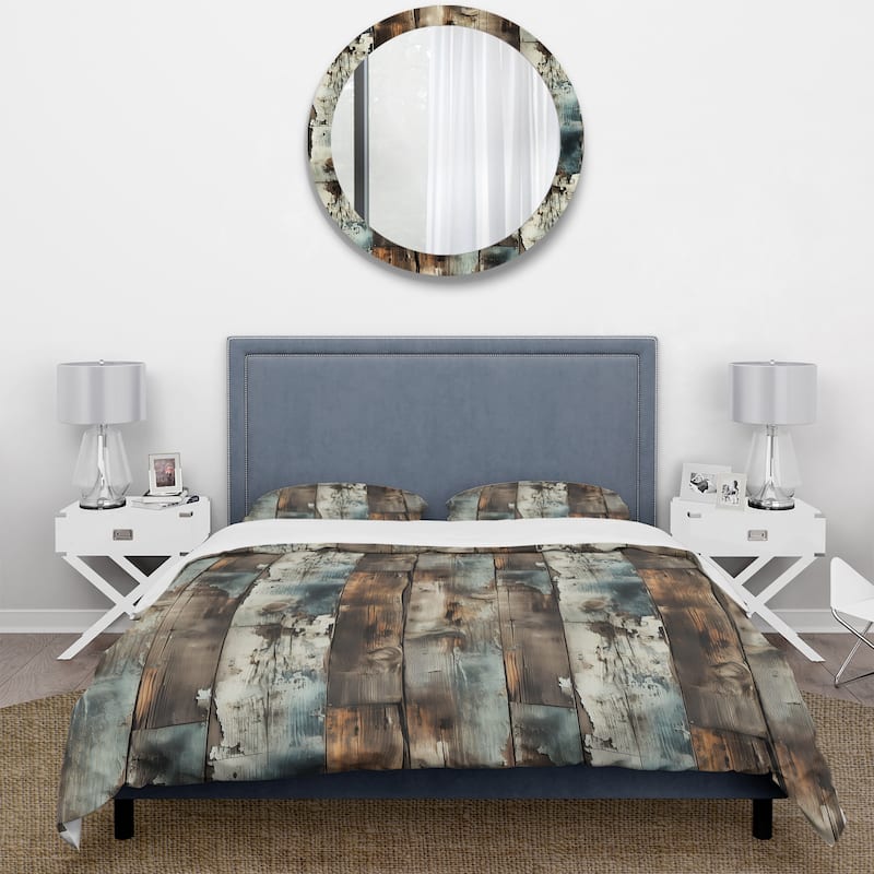Designart "Rustic Barnwood Weathered Tones" Abstract Bedding Set With Shams