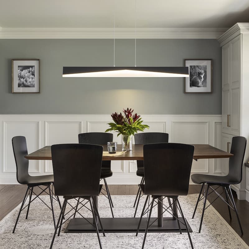 Modern Minimalist Linear LED Pendant Light Adjustable Linear Chandelier - W39.57" - Black