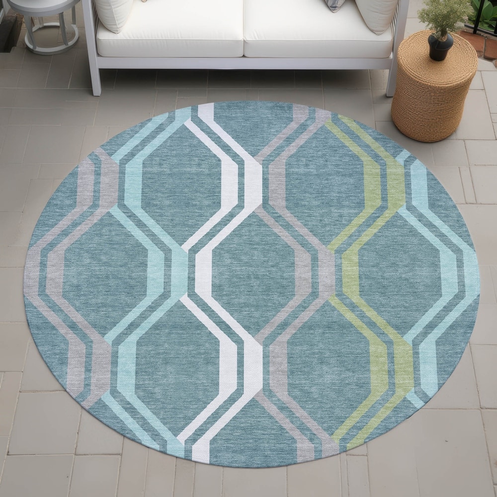 Machine Washable Indoor/ Outdoor Contemporary Dimensions Chantille Rug