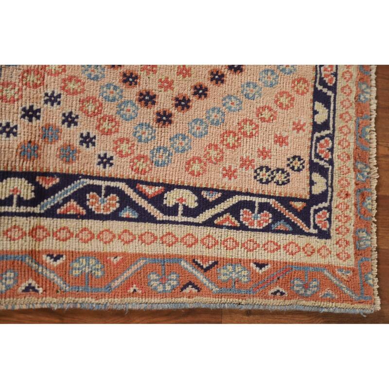 Peach / Pink Shiraz Persian Vintage Area Rug Hand-knotted Wool Carpet - 3'5"x 4'7"