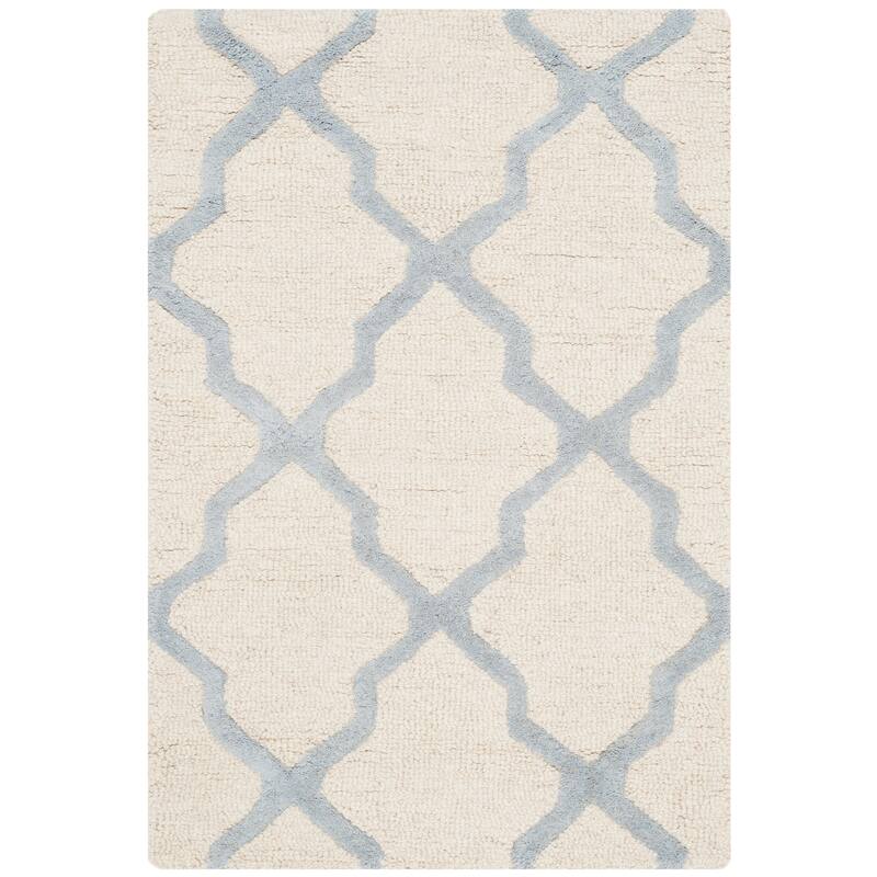 SAFAVIEH Handmade Cambridge Eirny Moroccan Trellis Wool Rug - 2' x 3' - Ivory/Light Blue
