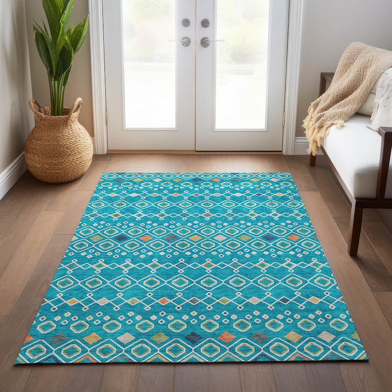 Machine Washable Indoor/ Outdoor Global Contempory Chantille Rug