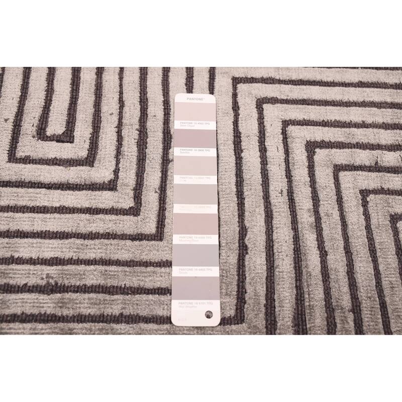 ECARPETGALLERY Hand Loomed Elysian Grey Viscose Rug - 6'6 x 9'7