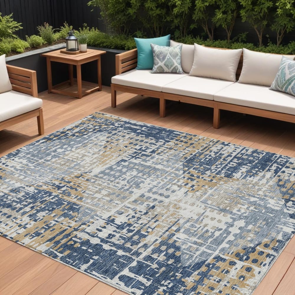 HomeRoots Geometric Transitional Rectangle Outdoor Rug