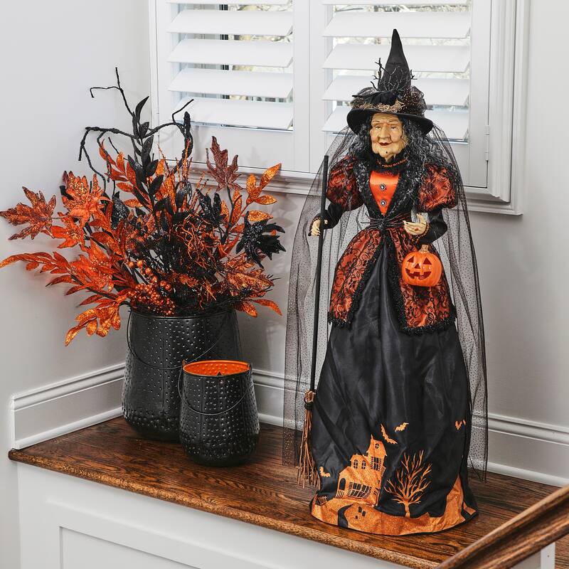 42" standing Witch With Pumpkin