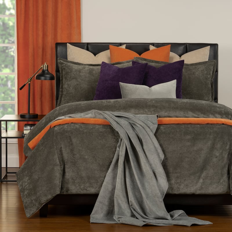 Mixology Padma 8 Piece Duvet Cover and Insert Set