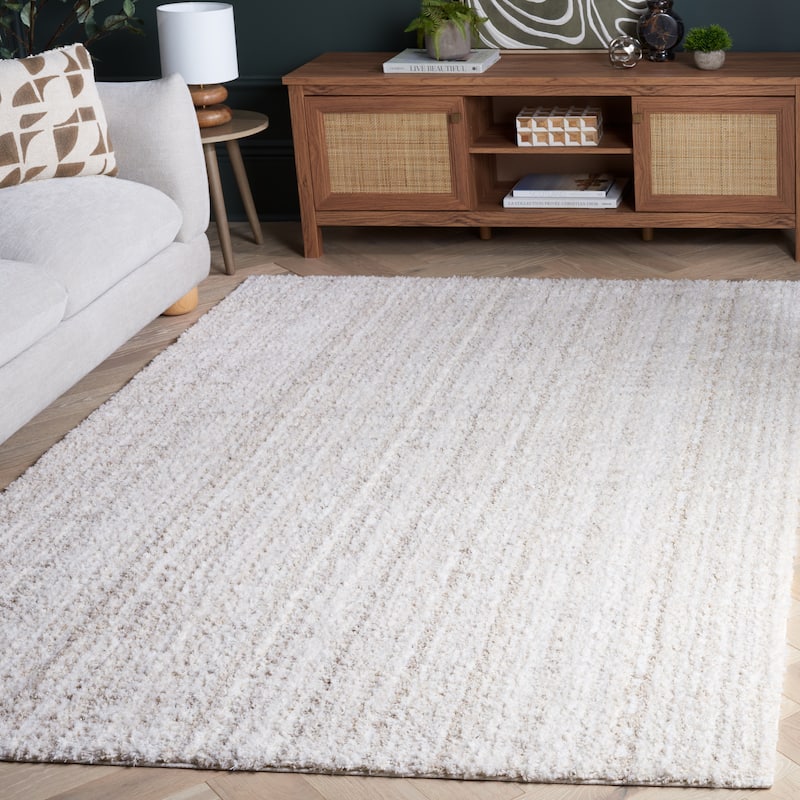 SAFAVIEH Everett Shag Dida 1-inch Thick Rug - Ivory/Beige - 5'3" x 7'