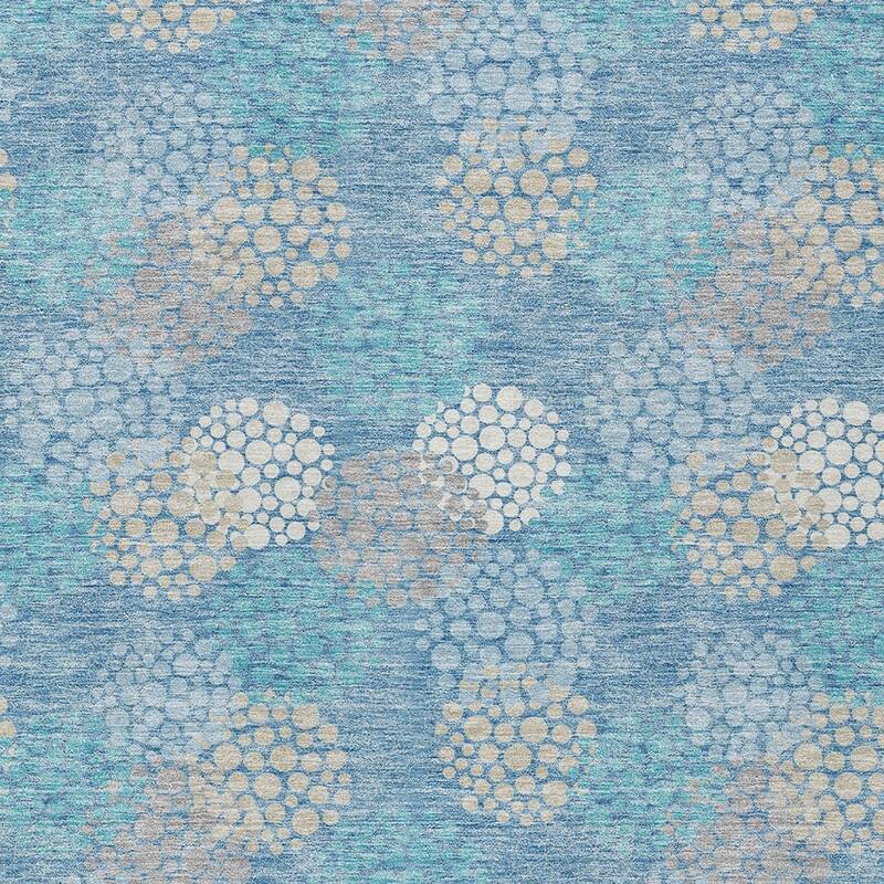 HomeRoots Polka Dot Transitional Rectangle Outdoor Rug