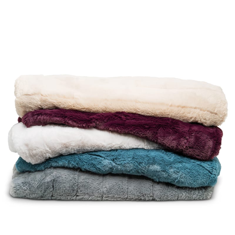 Super Comfy North Branch Series Fur Throw
