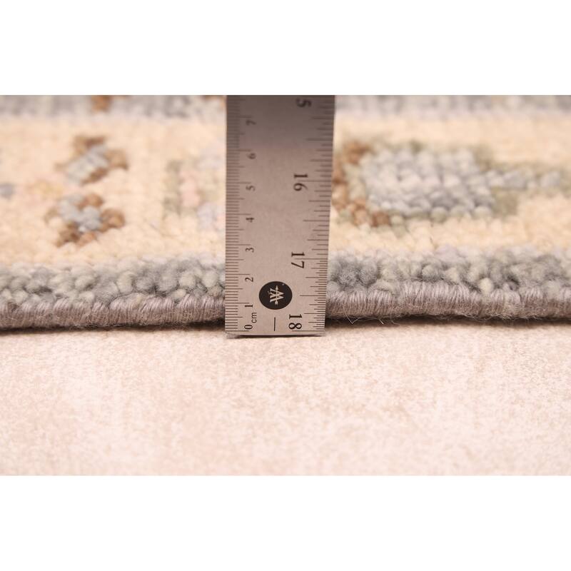 ECARPETGALLERY Hand-knotted Jules Serapi Grey Wool Rug - 2'6 x 7'10