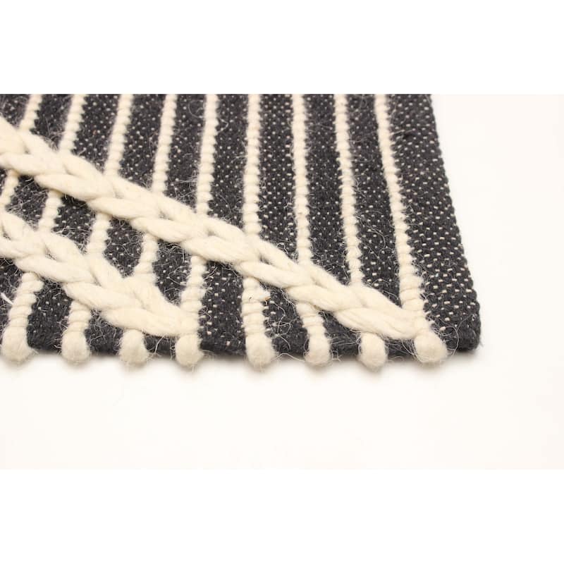 ECARPETGALLERY Braid weave Sienna Black Wool Rug - 4'9 x 7'9