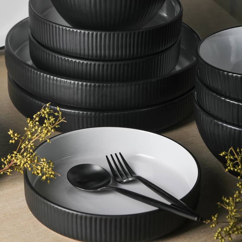 Christian Siriano Larosso Stoneware Dinnerware Set