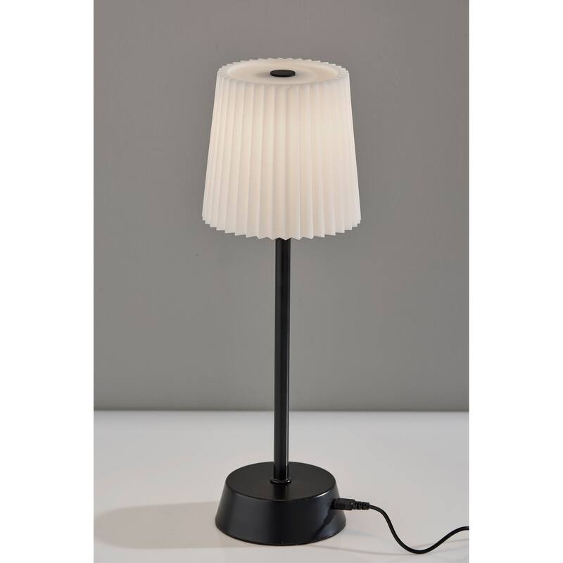 Bobby Cordless LED Table Lamp