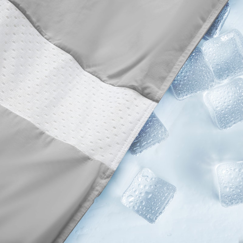 600 FP Cooling Lightweight Breathable White Down Comforter for Hot Sleeper, Mesh Design Summer Blanket
