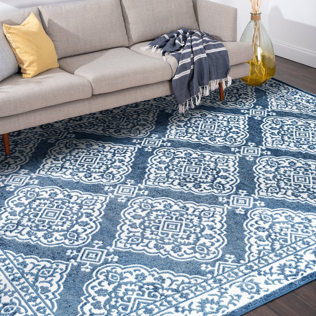 Wyman Farmhouse Floral Indoor Area Rug