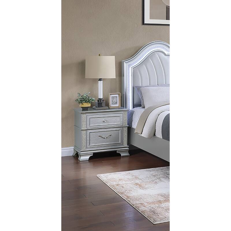 Traditional Style Light Gray Finish 4pc Bed Set Arched Headboard