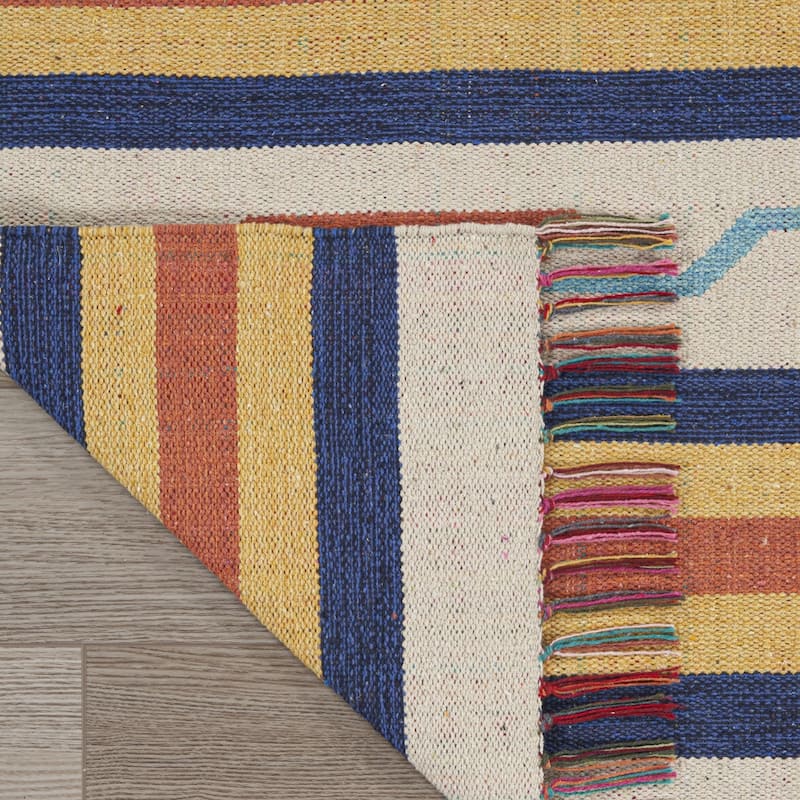 Fume Southwestern Low Pile with Fringe Area Rug By HomeRoots - 84' X '60' X '0.25