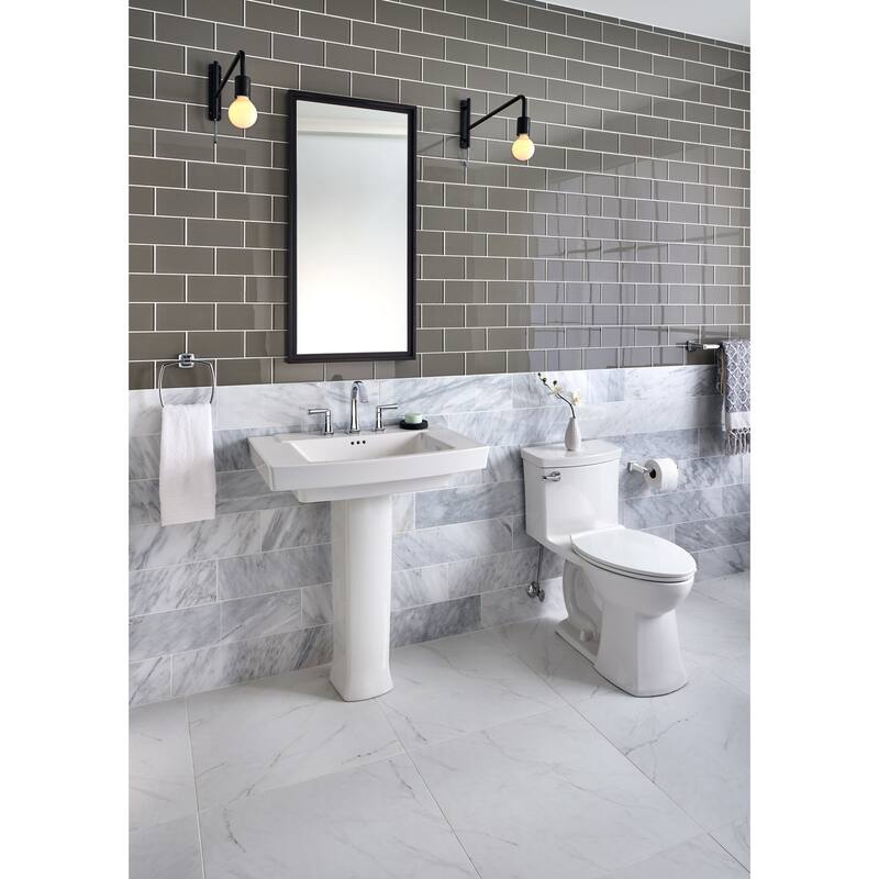 American Standard Townsend 1.28 GPF One-Piece Elongated Comfort Height
