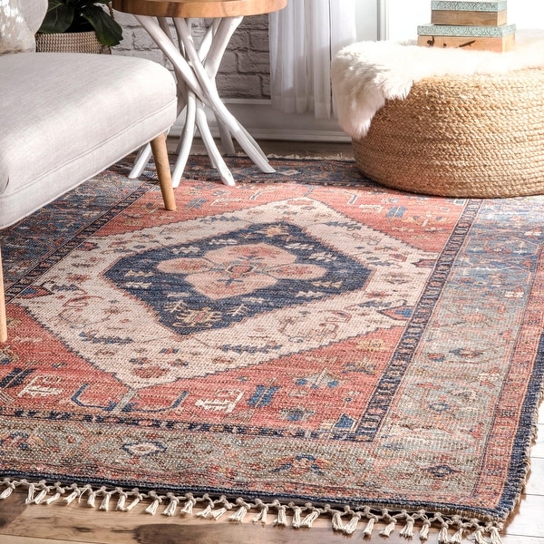 nuLOOM Handmade Vintage Ornamental Area Rug. Opens flyout.